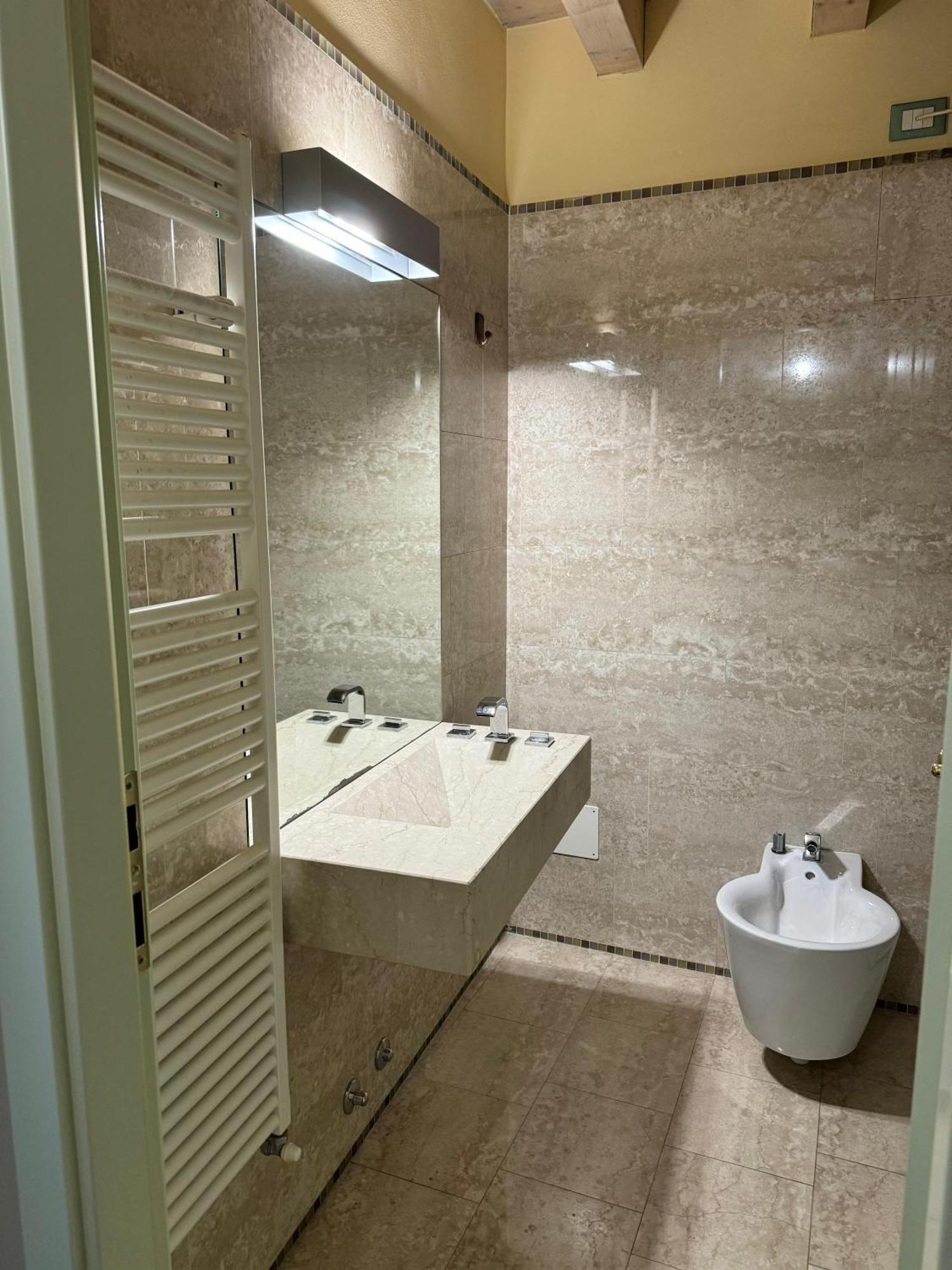 Splendid Apartment Десенцано дел Гарда Екстериор снимка